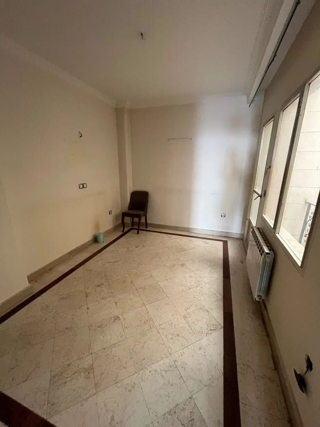 ۲۱۵متر زعفرانیه*دید تهران*خوش نقشه*تراس چیدمان