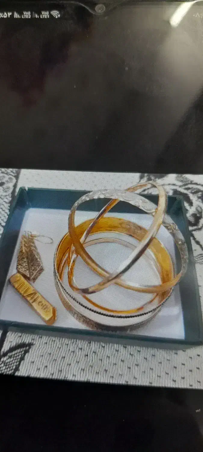 طلا|جواهرات|مشهد, کارگران|دیوار