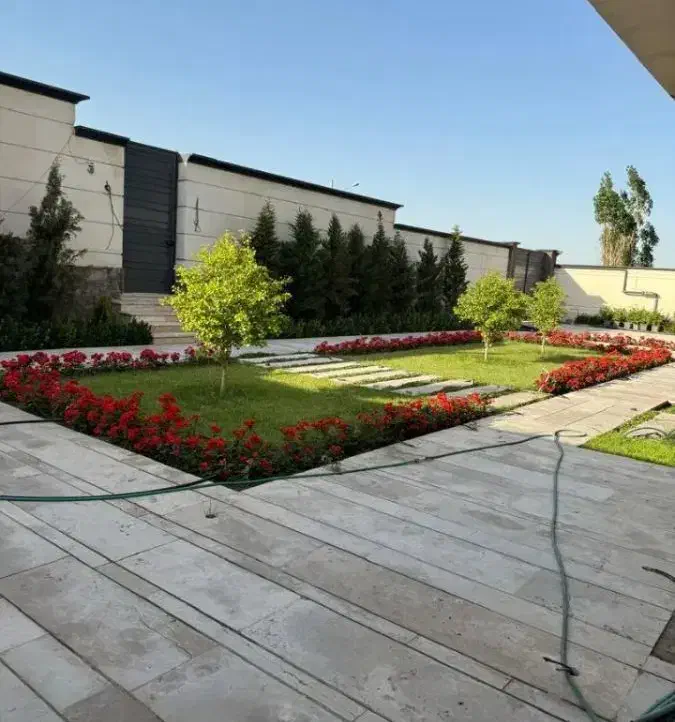 خدمات کلیه باغبانی باغچه کاری گلکاری کاشت گل وگیا|خدمات باغبانی و درختکاری|کرج, عظیمیه|دیوار