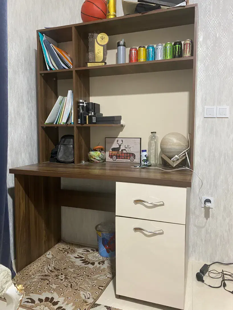 میزتحریر و کتابخانه شیک ترتمیز|میز تحریر و کامپیوتر|مرند, |دیوار