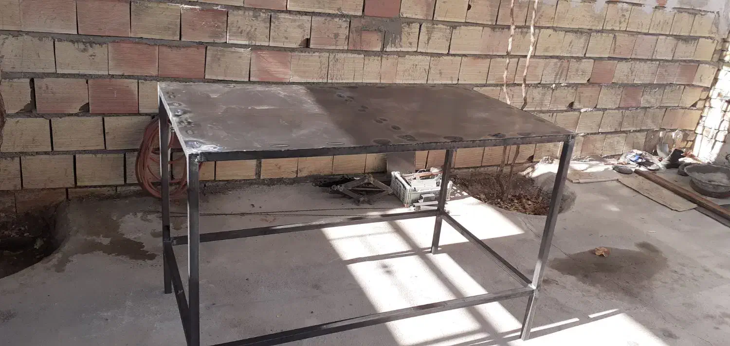 میزکارفلزی بزرگ|میز تحریر و کامپیوتر|شاهرود, |دیوار