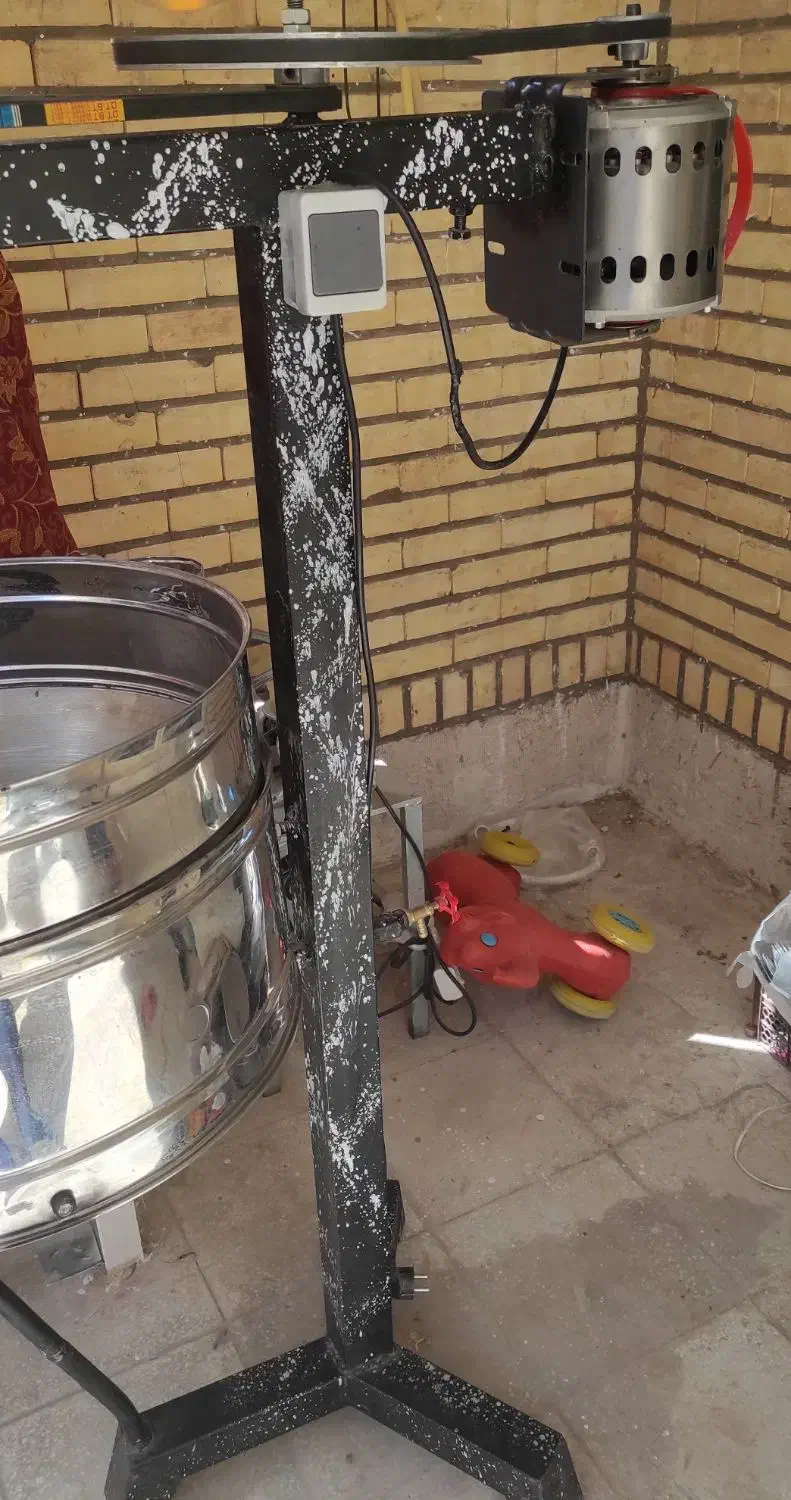 دستگاه تفت سویق و آرد و کنجد|ماشین‌آلات صنعتی|قم, شهرک مهدیه|دیوار