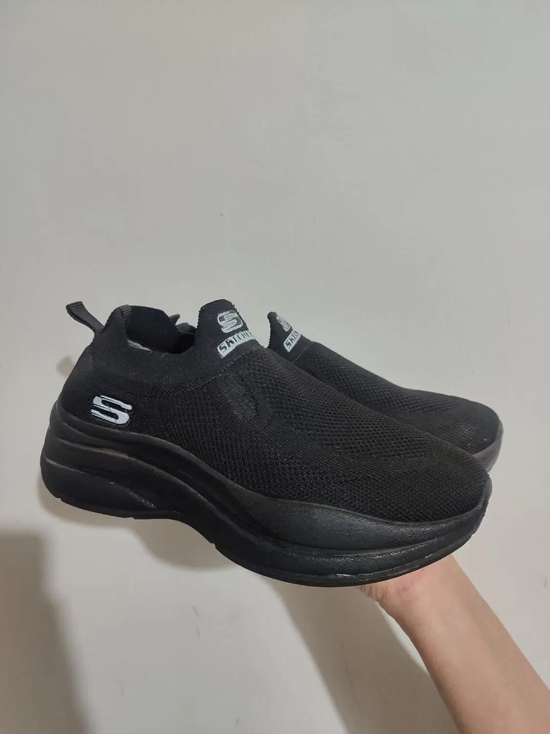 کفش|کیف، کفش، کمربند|آسارا, |دیوار