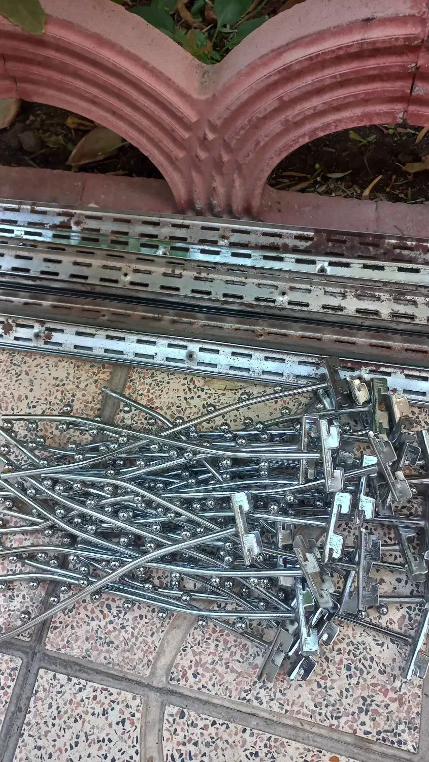 رگال لباس و چوبکار و میله اتاق پرو|فروشگاه و مغازه|کرج, کمالشهر|دیوار