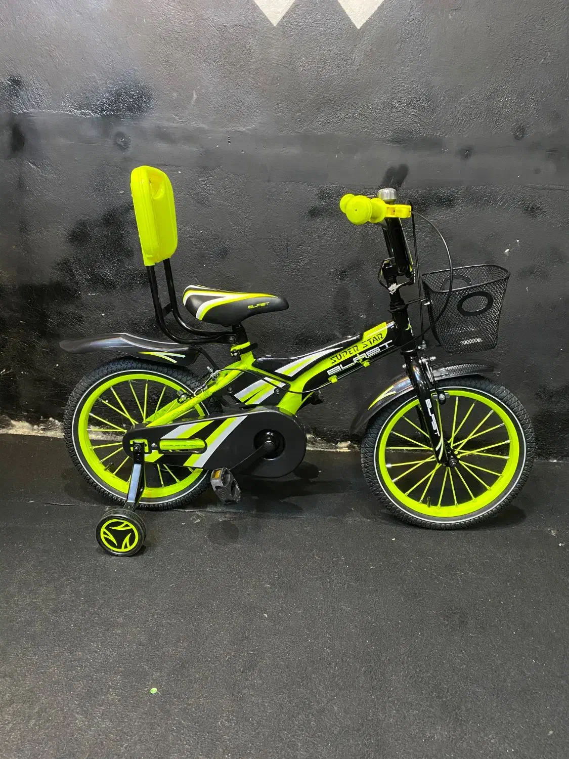 دوچرخه سایز ۱۶ بلست مدل سوپر استار کیفیت بی نظیر|دوچرخه، اسکیت، اسکوتر|رشت, باهنر|دیوار