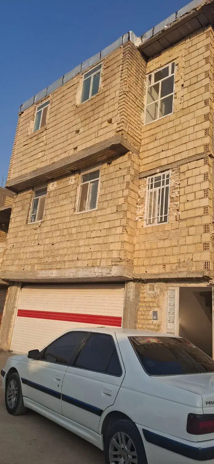 منزل2طبقه300مترزیربنا 2میلیارد600میلیون جرسقان|فروش خانه و ویلا|شیراز, شهرک گلها|دیوار