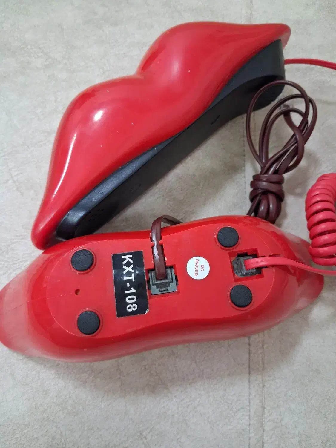 تلفن رومیزی طرح لب|تلفن رومیزی|کرج, المهدی|دیوار