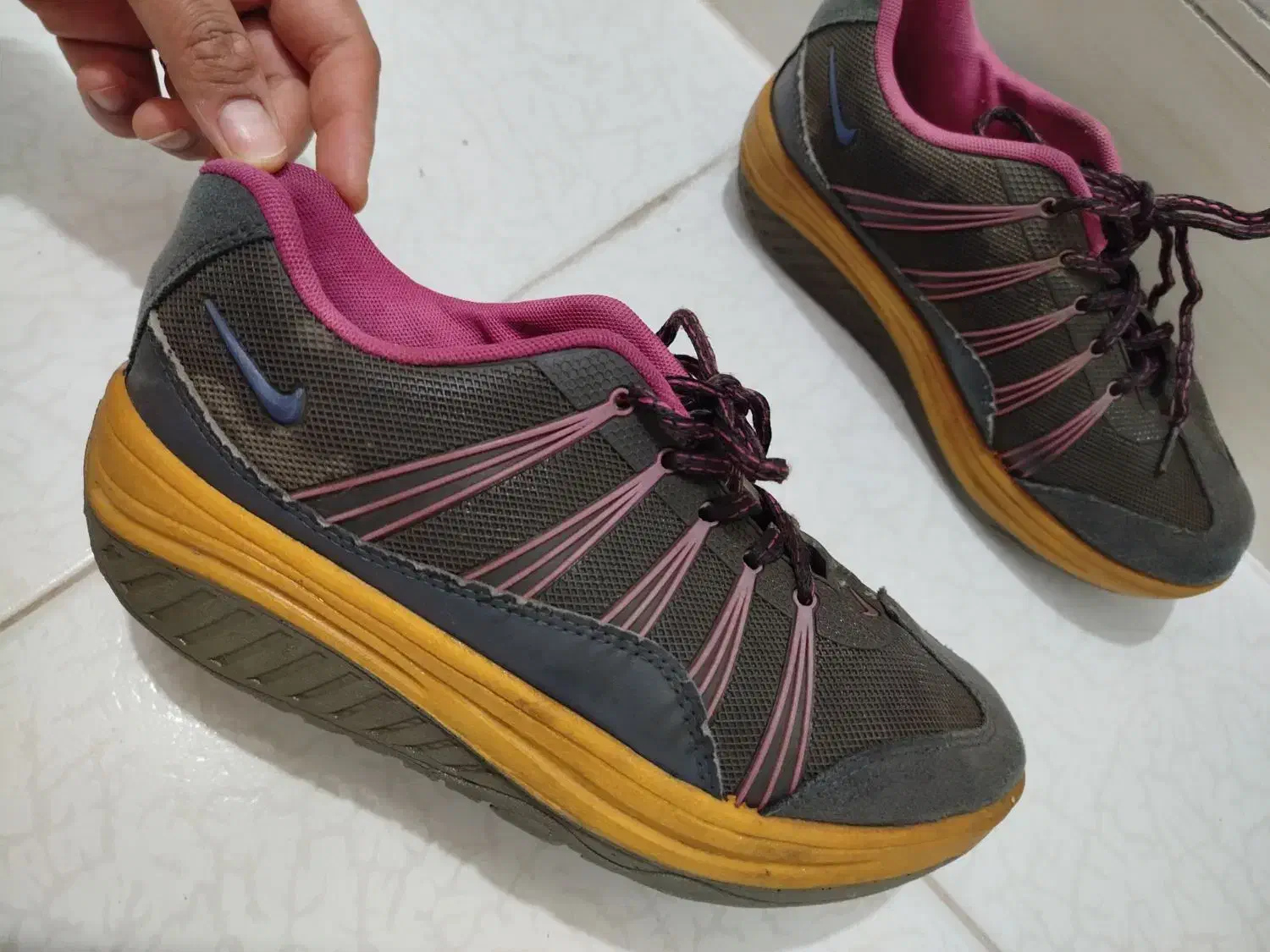 کتونی جنس عالی لژ دار|کیف، کفش، کمربند|بیرجند, |دیوار