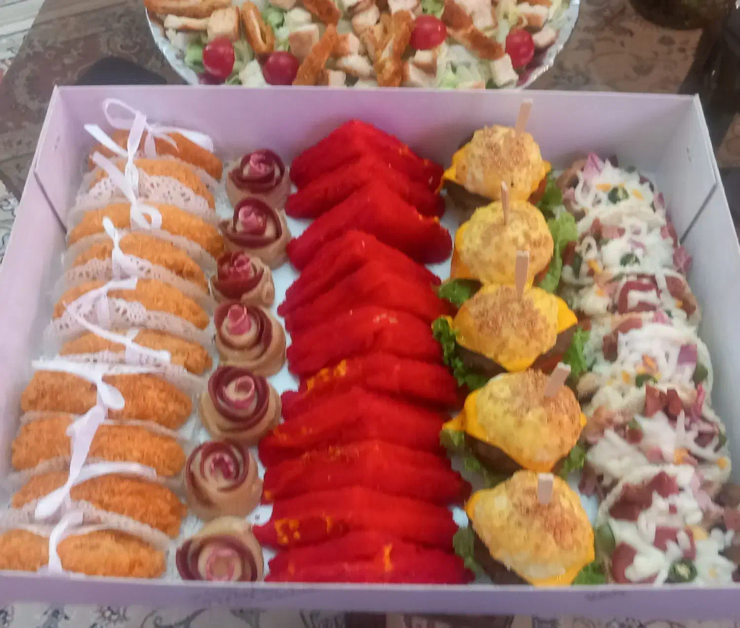 فینگرفود کیک|خدمات پذیرایی، مراسم|شیراز, غدیر جنوبی|دیوار