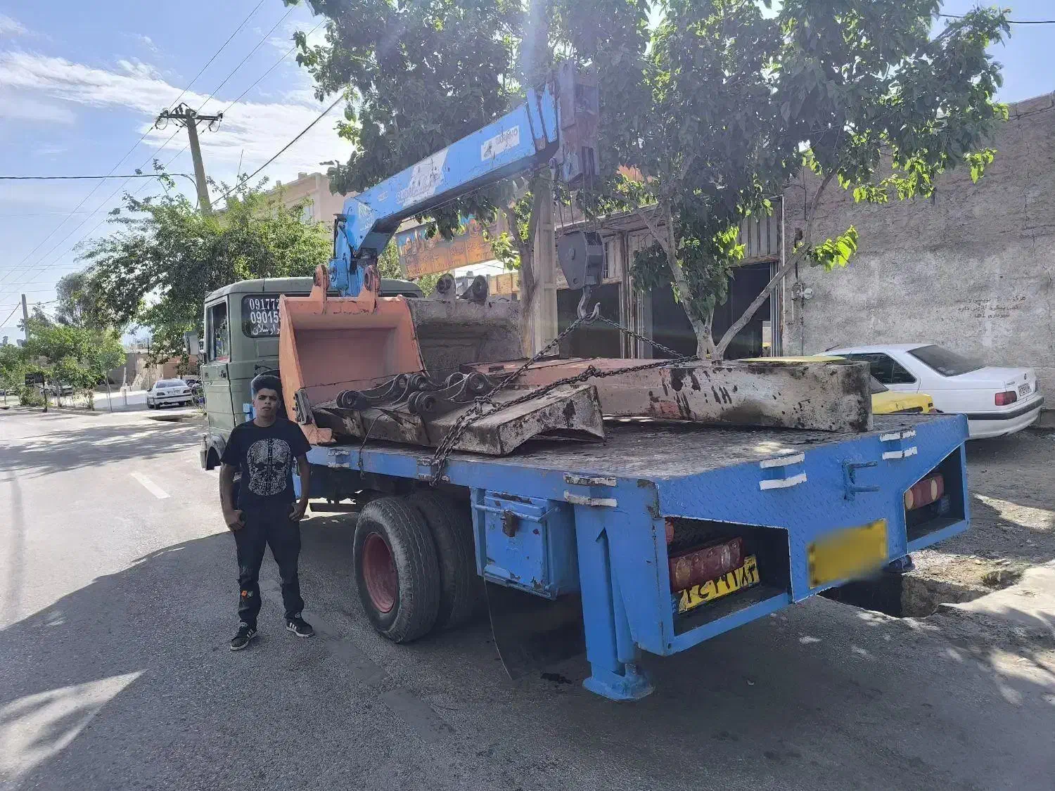 خاور مدل 1370 درجه یک دستگاه 360 جک چپ راست|خودرو سنگین|مرودشت, استادیوم‎|دیوار