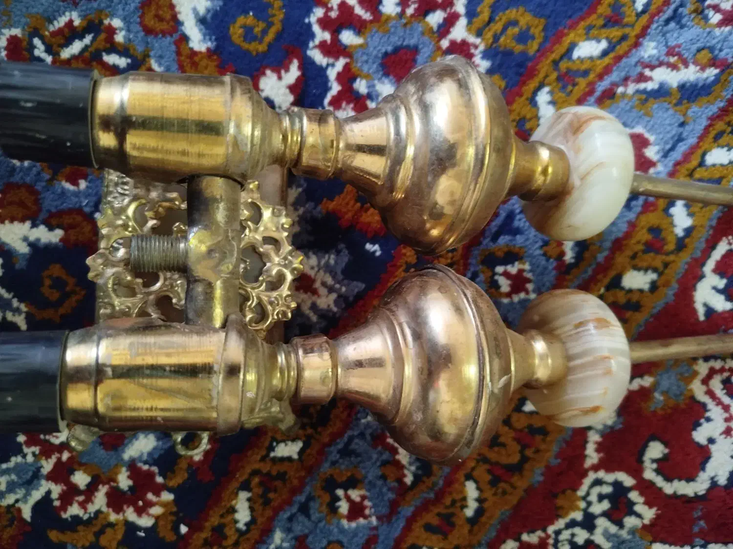 لوستر قدیمی ۲عدد|لوستر و چراغ آویز|قم, نیروگاه|دیوار