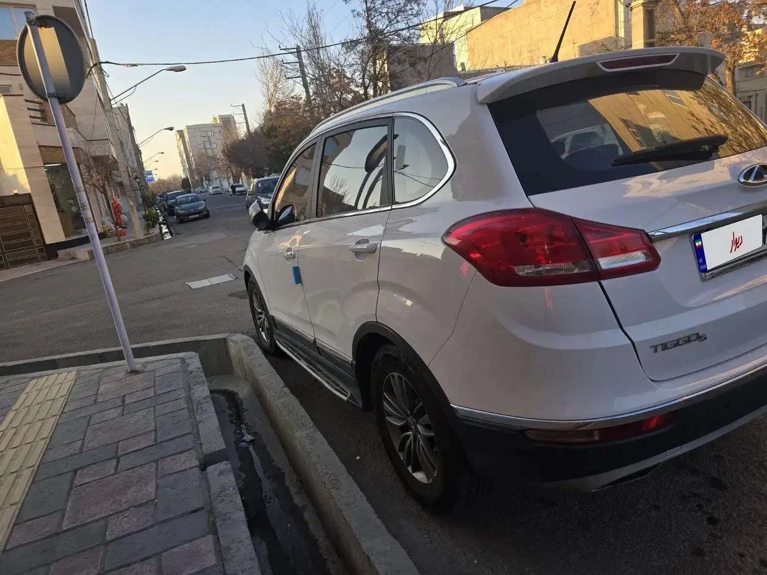 تمیزترین تیگو ۵ ۹۷ بی رنگ و....|خودرو سواری و وانت|ابهر, |دیوار