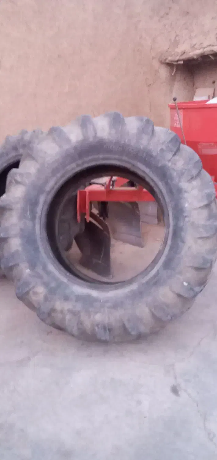 لاستیک تراکتور|قطعات یدکی و لوازم جانبی|افشار, |دیوار