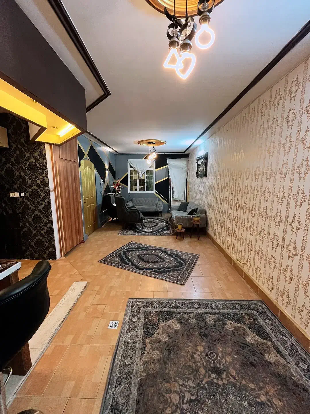 آپارتمان نقلی میدان پلیس|فروش آپارتمان|کاشان, زیتون|دیوار