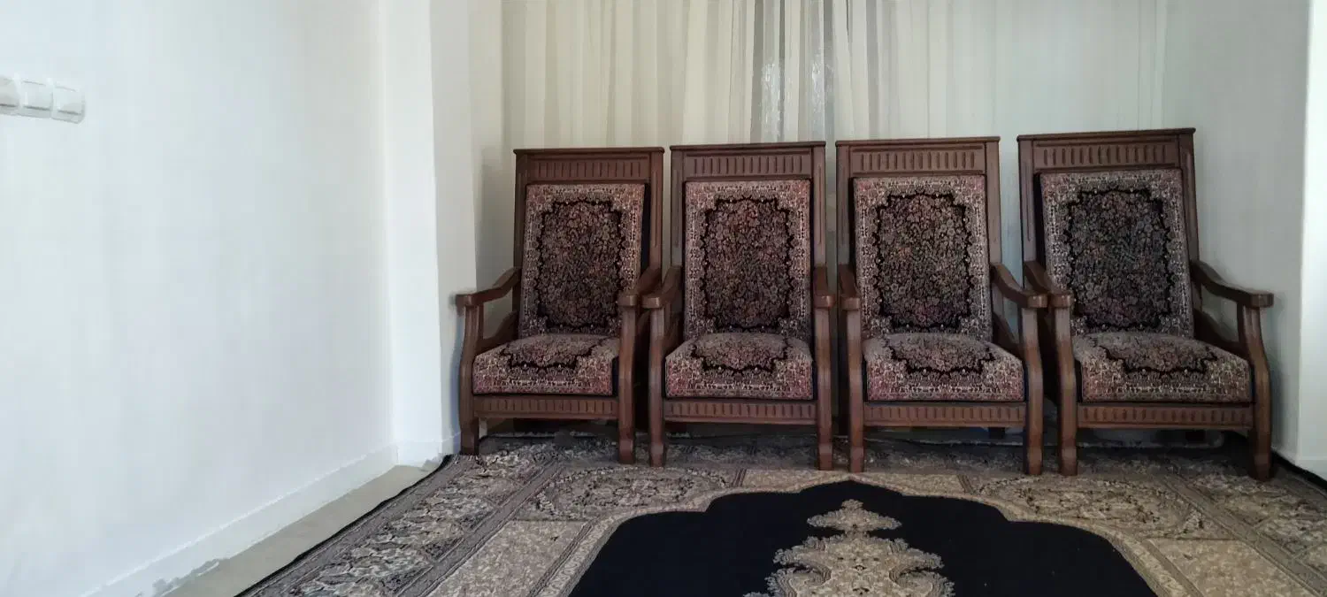 مبل قالی|مبلمان خانگی و میز عسلی|بم, |دیوار