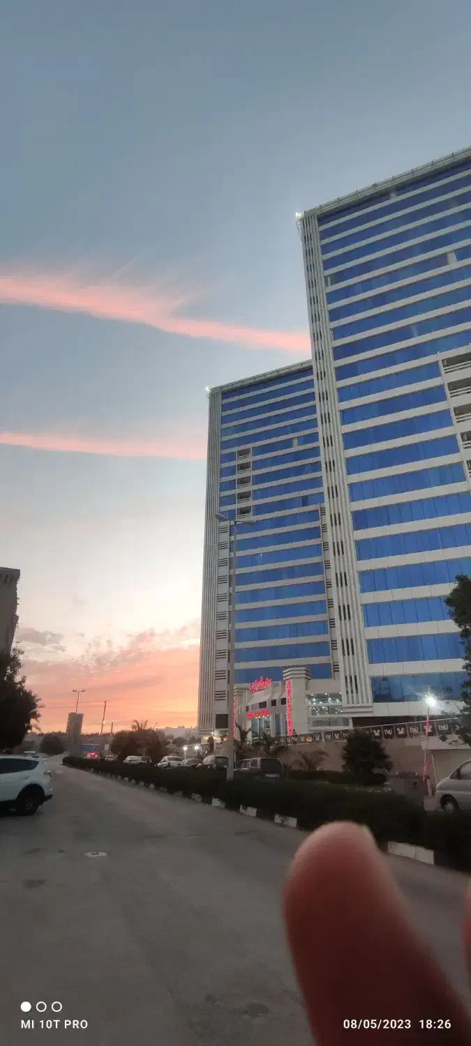 برج آپادانا طبقه ۱۸ سه خواب ویو دریا|فروش آپارتمان|قشم, |دیوار