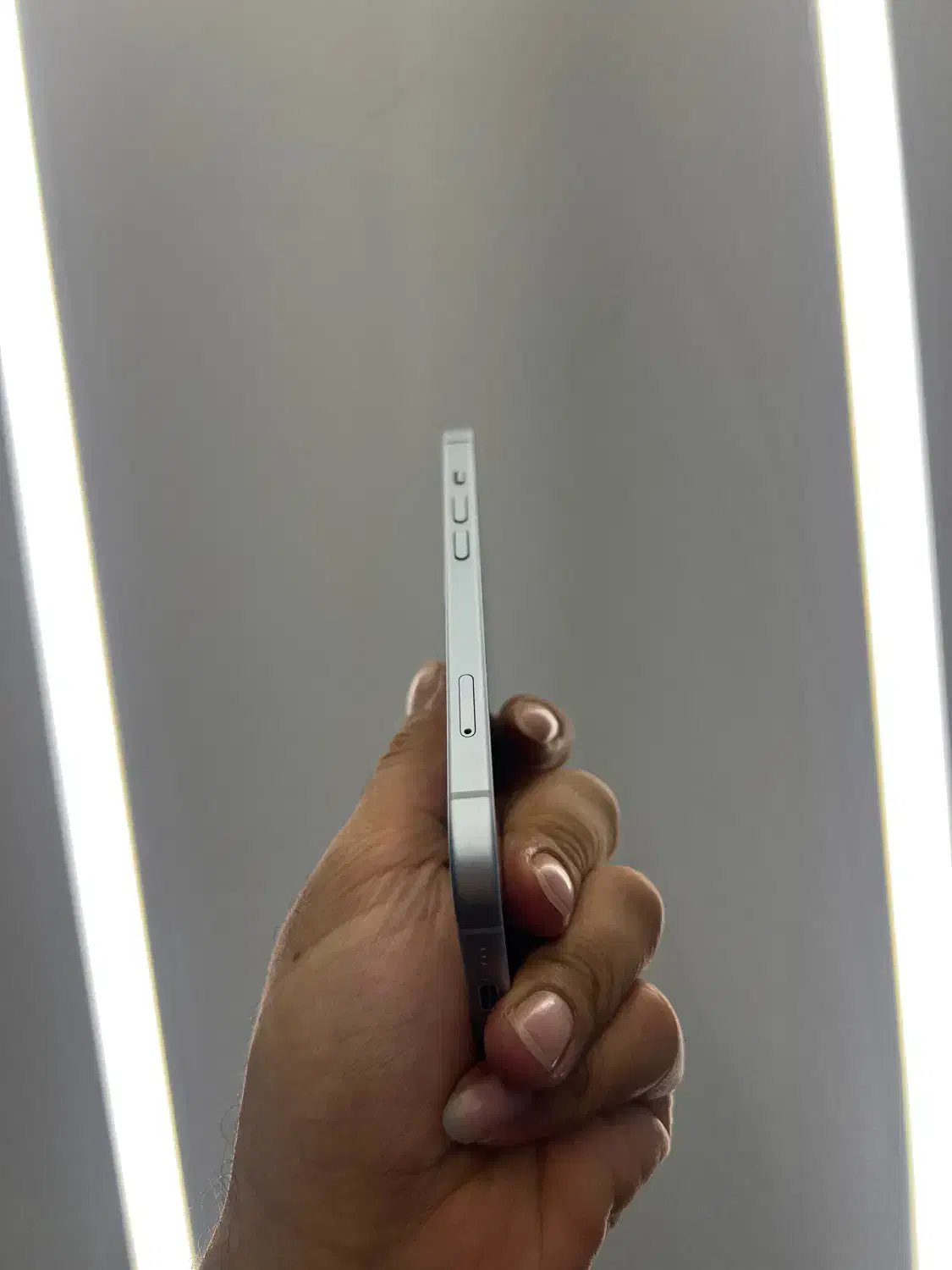 Iphone 15 normal 91%بدون پیش پرداخت|موبایل|اصفهان, باغ زرشک|دیوار