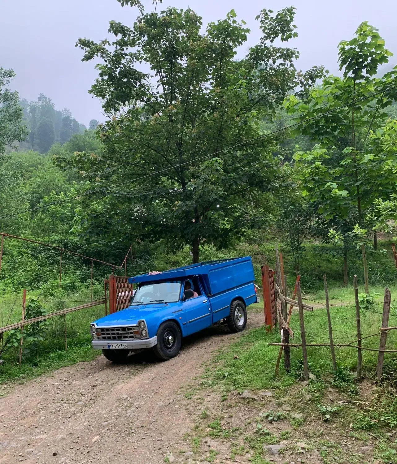 نیسان ۸۵ دو گانه کارخانه|خودرو سواری و وانت|رشت, ولکس|دیوار