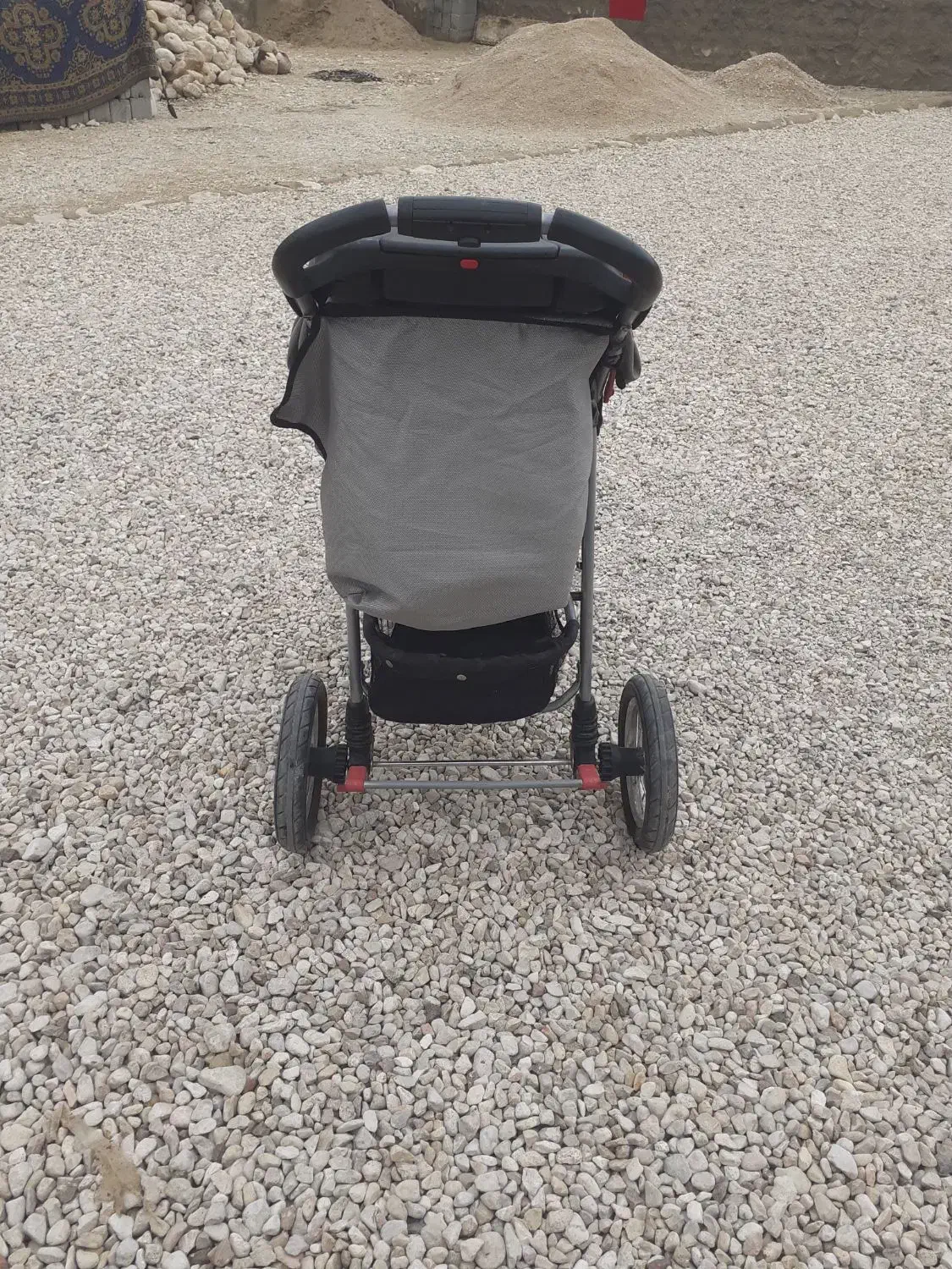 کالسکه تایربزرگ نودرحدخارجی دکمه جمع کن داره ترمزو|کالسکه و لوازم جانبی|صحرای باغ, |دیوار