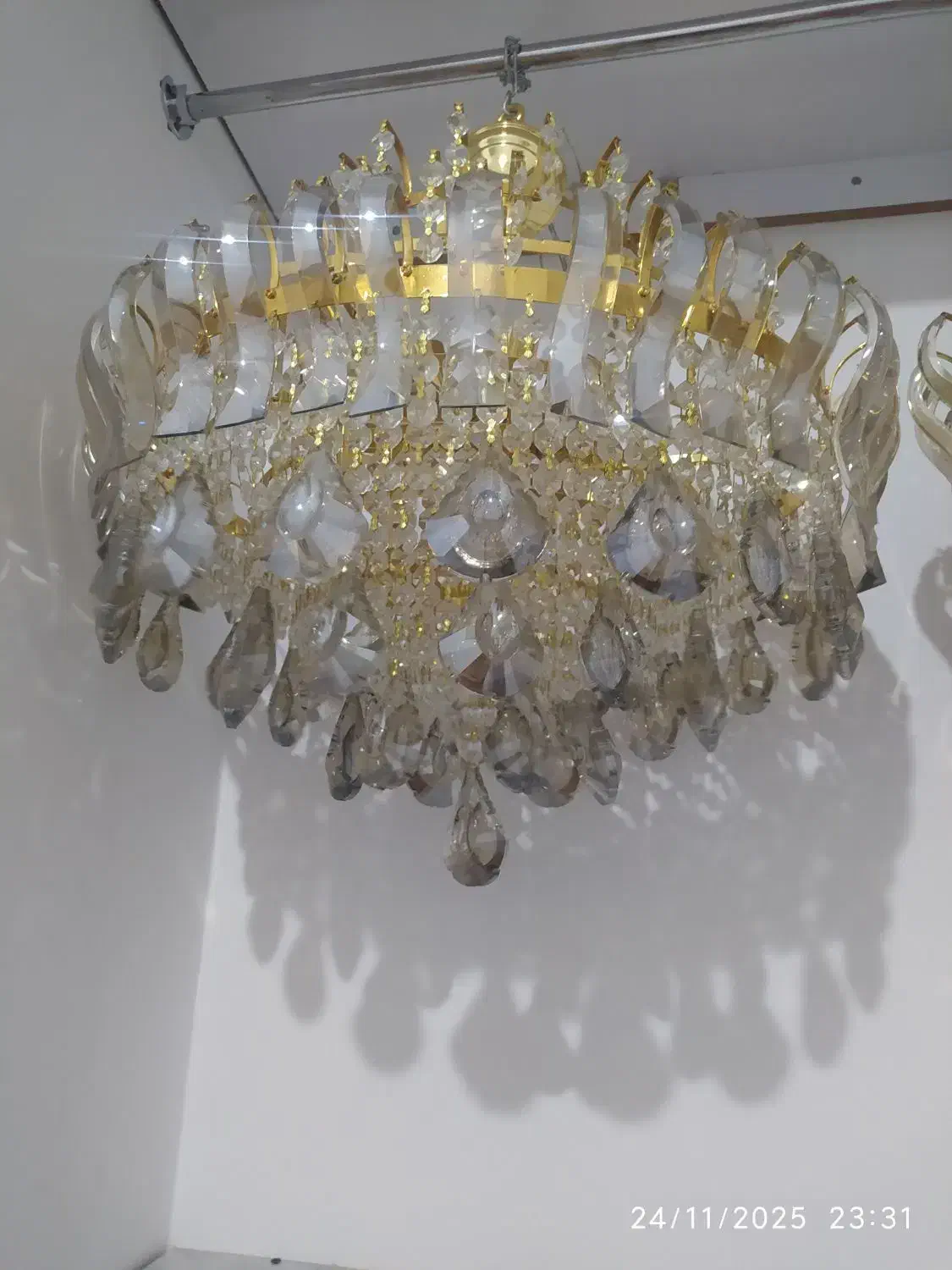 لوستر و راحتی|لوستر و چراغ آویز|اراک, |دیوار