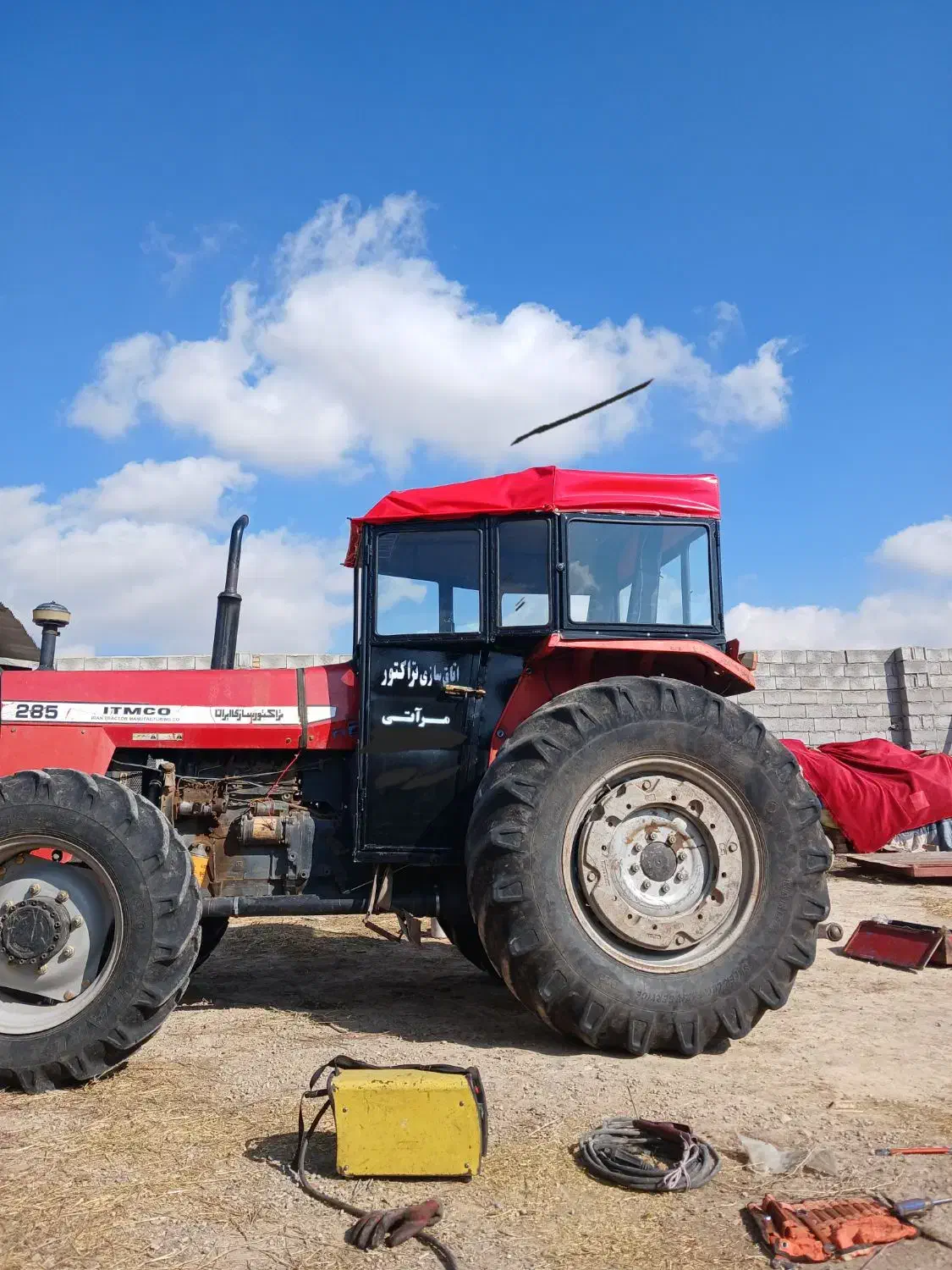 سازنده کابین تراکتور اتاق تراکتور|خدمات موتور و ماشین|سراب, |دیوار