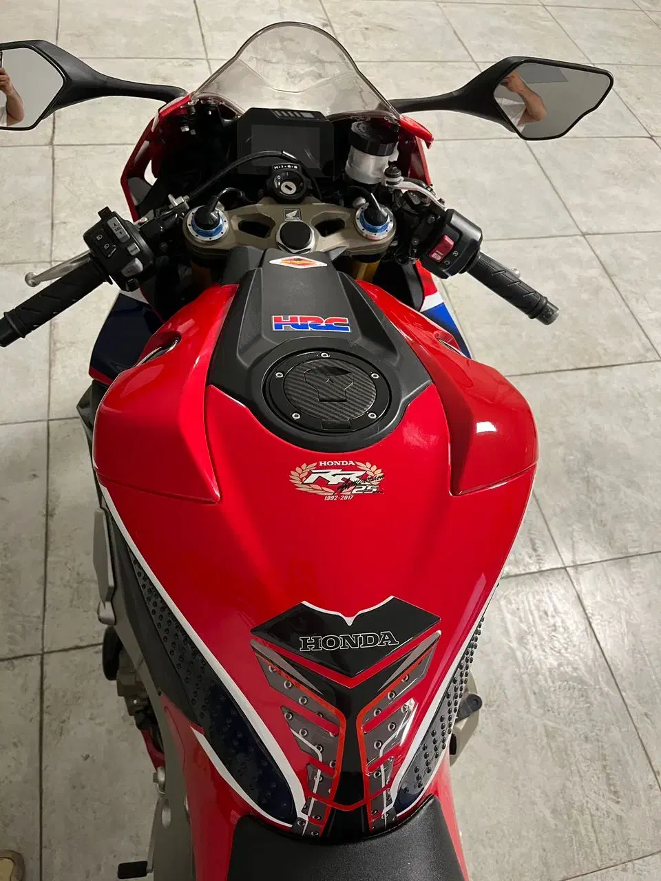 cbr 1000 sp2 2018هوندا|موتورسیکلت|تهران,  امام زاده قاسم (نیاوران)|دیوار
