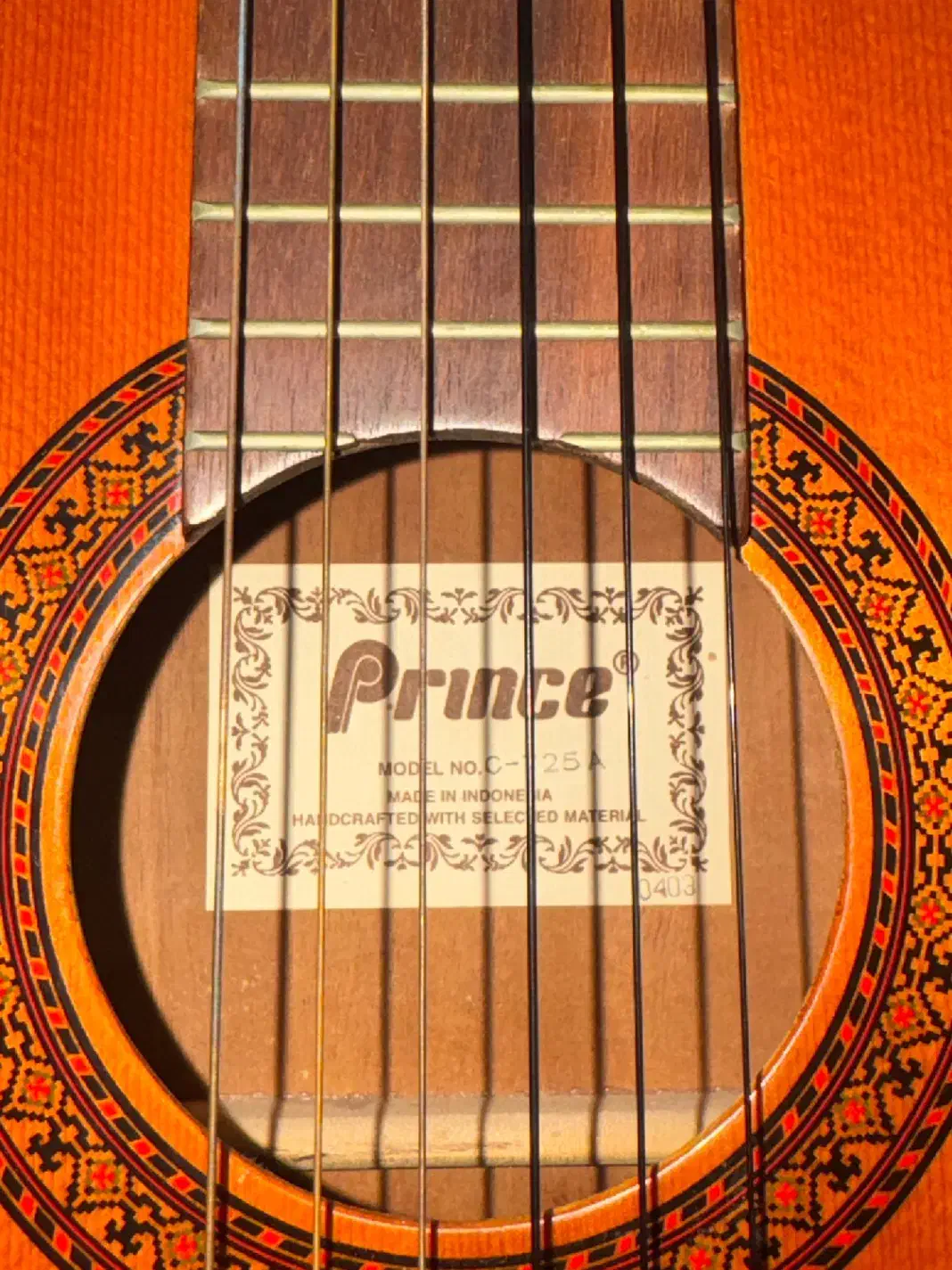 گیتار|گیتار، بیس، امپلیفایر|رشت, رشتیان|دیوار