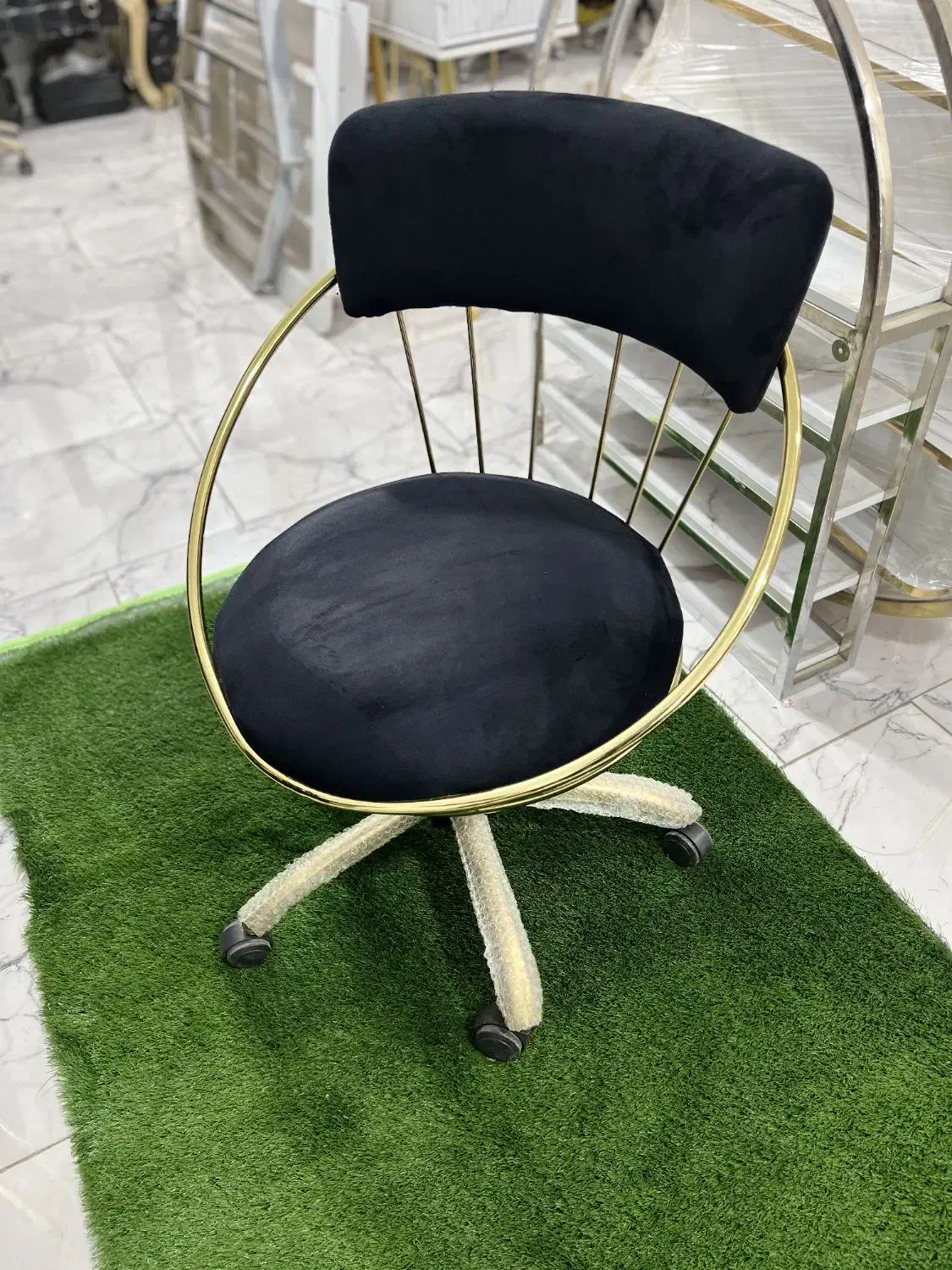 صندلی استادکار صندلی کپ وکوتاهی صندلی کپ|آرایشگاه و سالنهای زیبایی|مشکیندشت, |دیوار