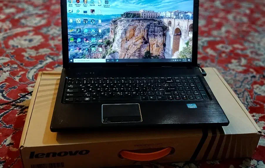لب تاپ  Lenovo G570|رایانه همراه|مشهد, میان ولایت|دیوار