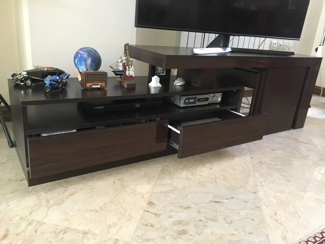 میز تلویزیون چوبی با قابلیت تنظیم طول|میز تلویزیون|تهران, سردارجنگل|دیوار