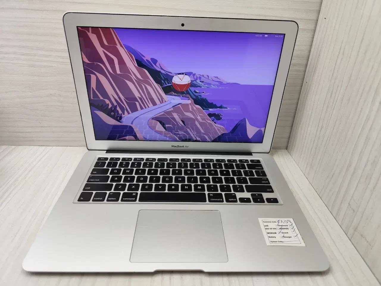 مک‌ بوک باریک و سبک Macbook air i5 رم۸ هارد 256ssd|رایانه همراه|تهران, باغ فیض|دیوار