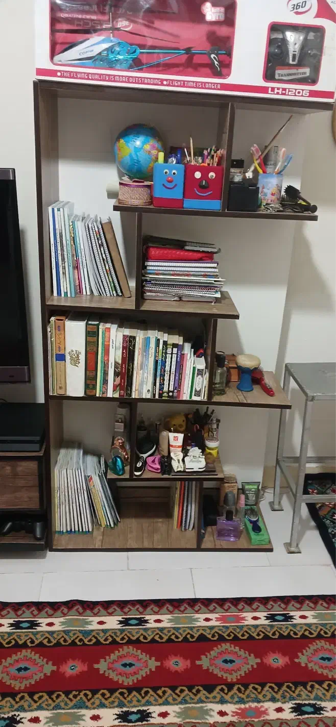 کتابخانه ام دی اف سالم|کتابخانه، شلف، قفسه‌های دیواری|وحیدیه, |دیوار