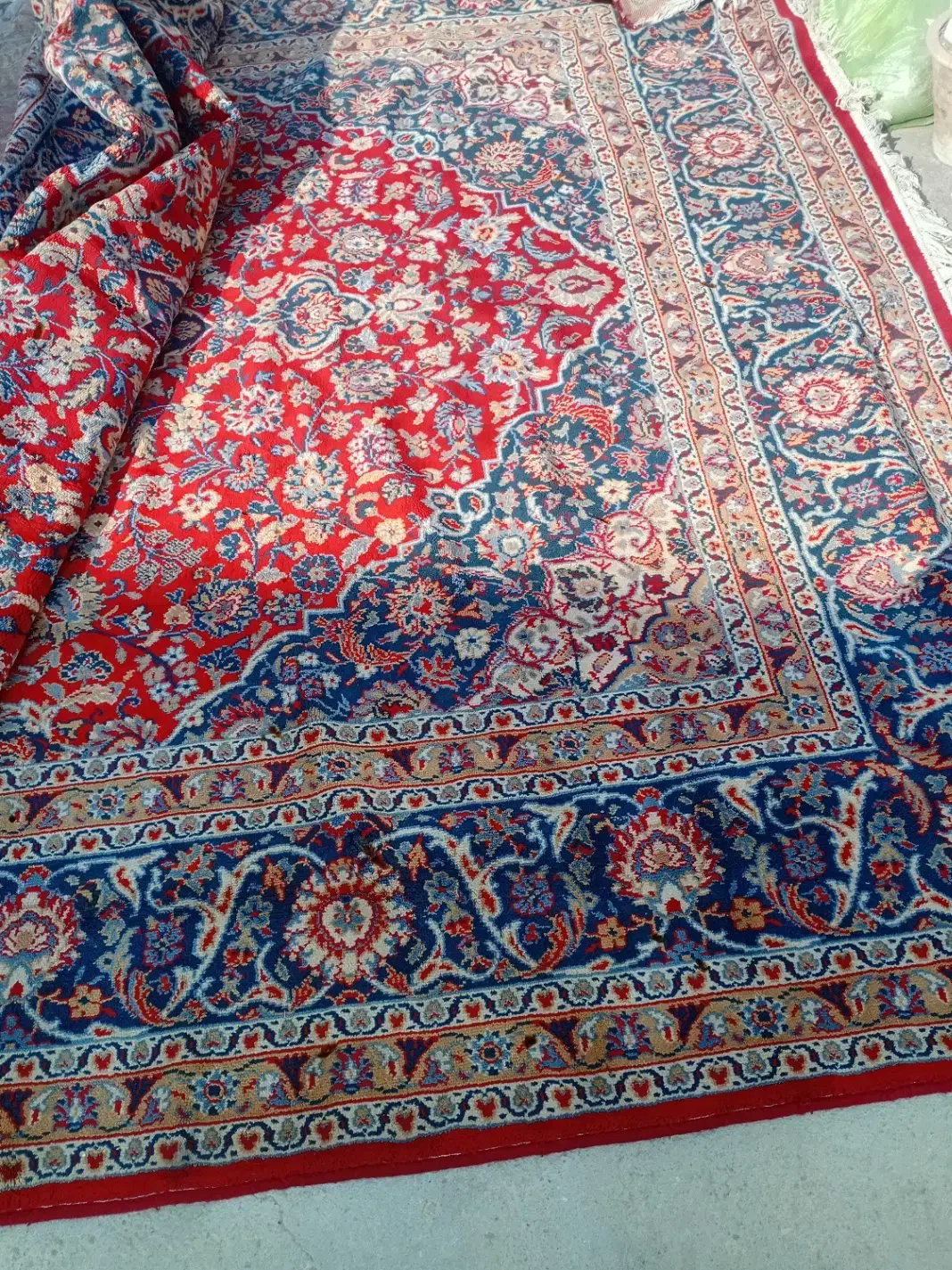 فرش نه متری ششصد و هشتاد تومان.|فرش|تبریز, |دیوار