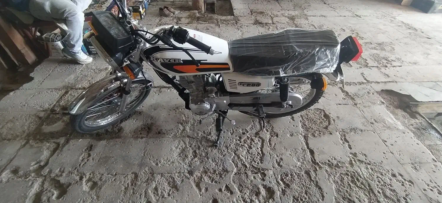 موتور 200 cc مدل 1402|موتورسیکلت|مهاباد (اصفهان), |دیوار