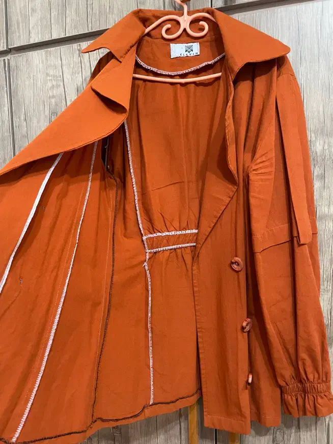 شومیز لنین|لباس|رشت, دروازه لاکان|دیوار