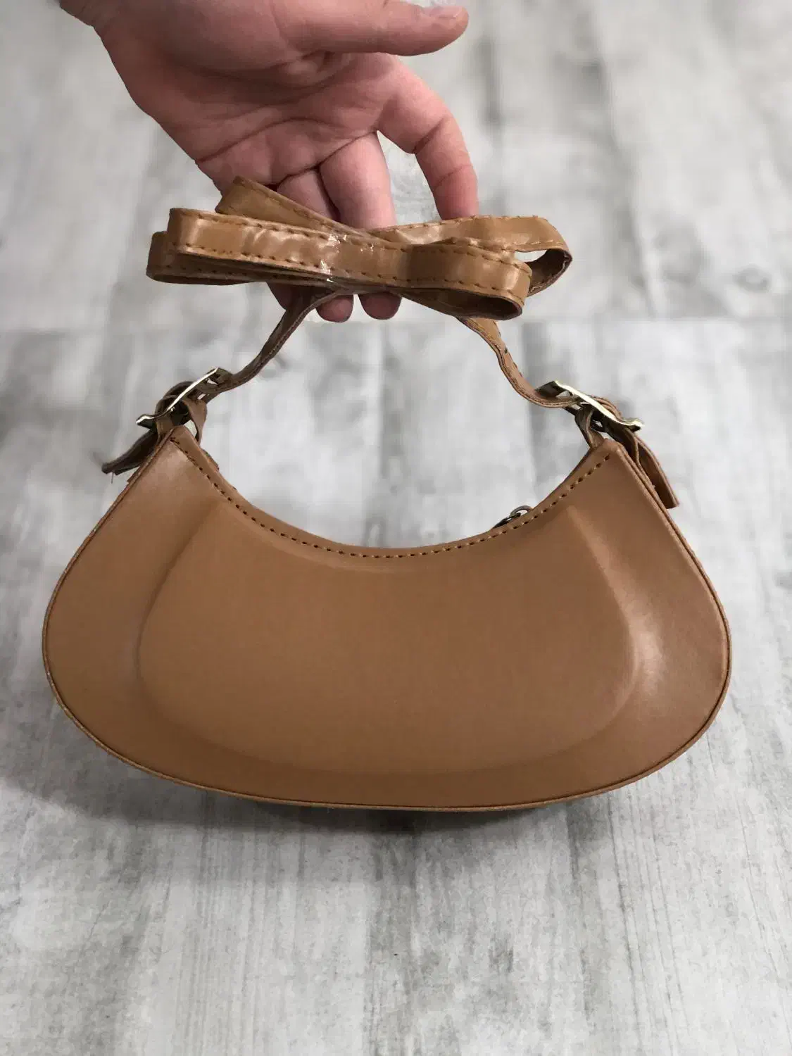 کیف|کیف، کفش، کمربند|سردرود, |دیوار