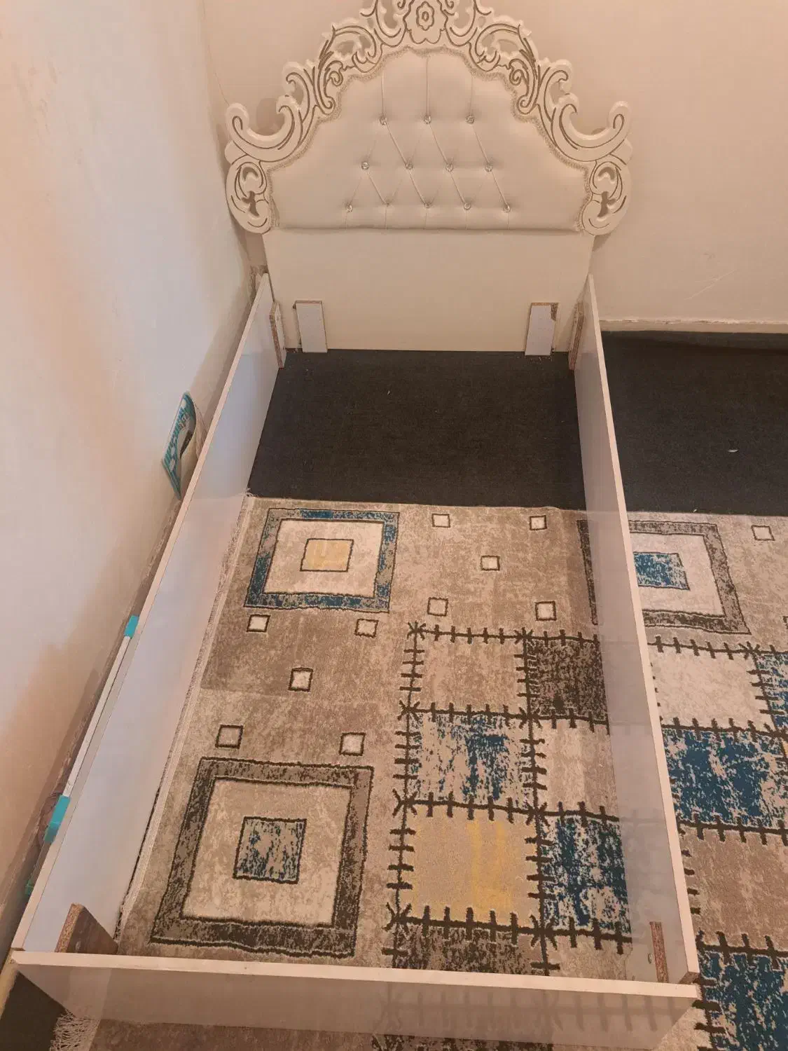 تخت و تشک نوجوان نیاز به تعمیر|تشک تختخواب|کرمانشاه, |دیوار