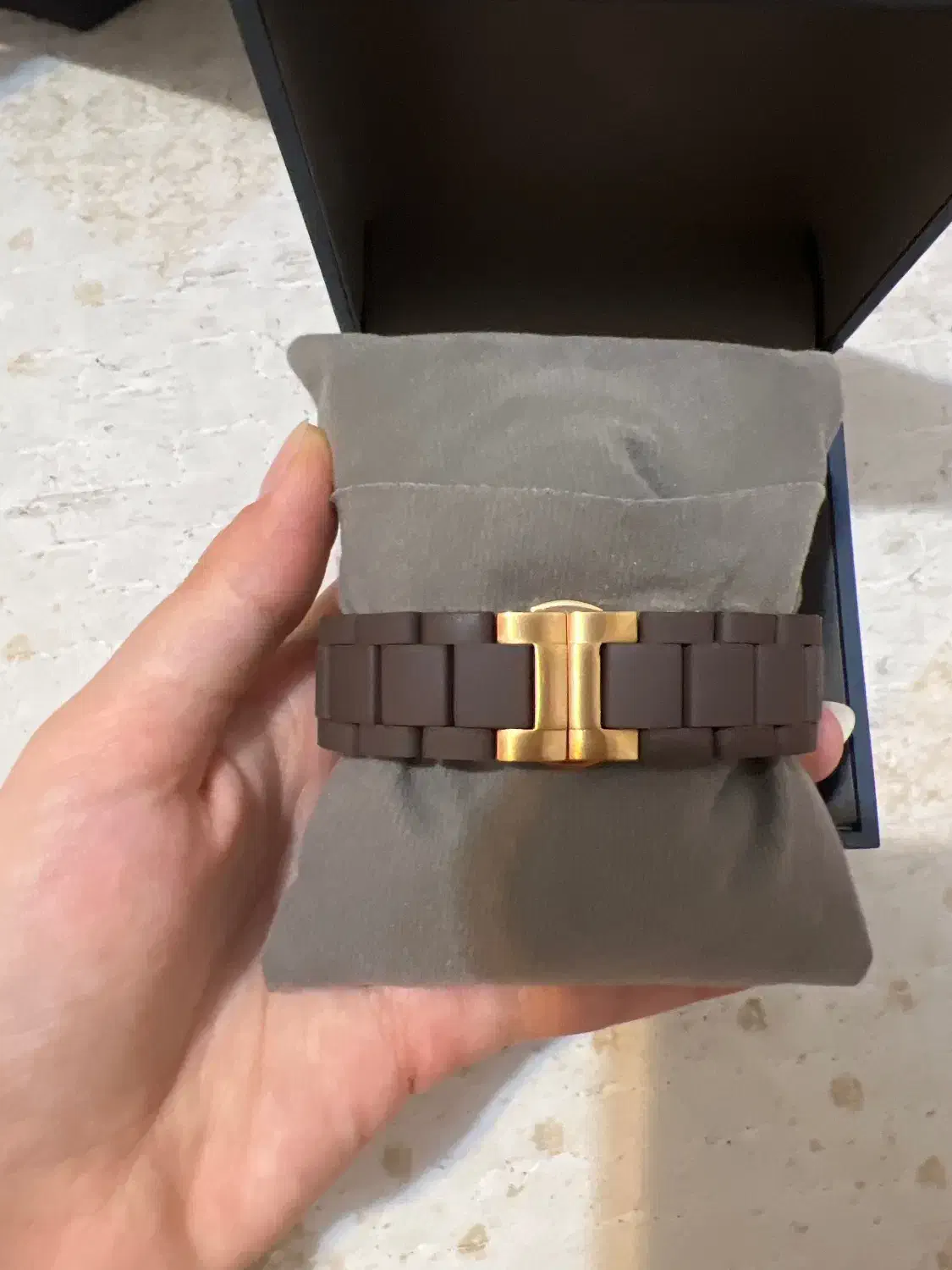 ساعت امپریوارمانی کاملا نو بدون هیچ استفاده ای|ساعت|تهران, دکتر هوشیار|دیوار