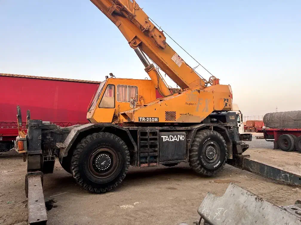 چرثقیل 25تن تادانو|خودرو سنگین|بندر امام خمینی, |دیوار