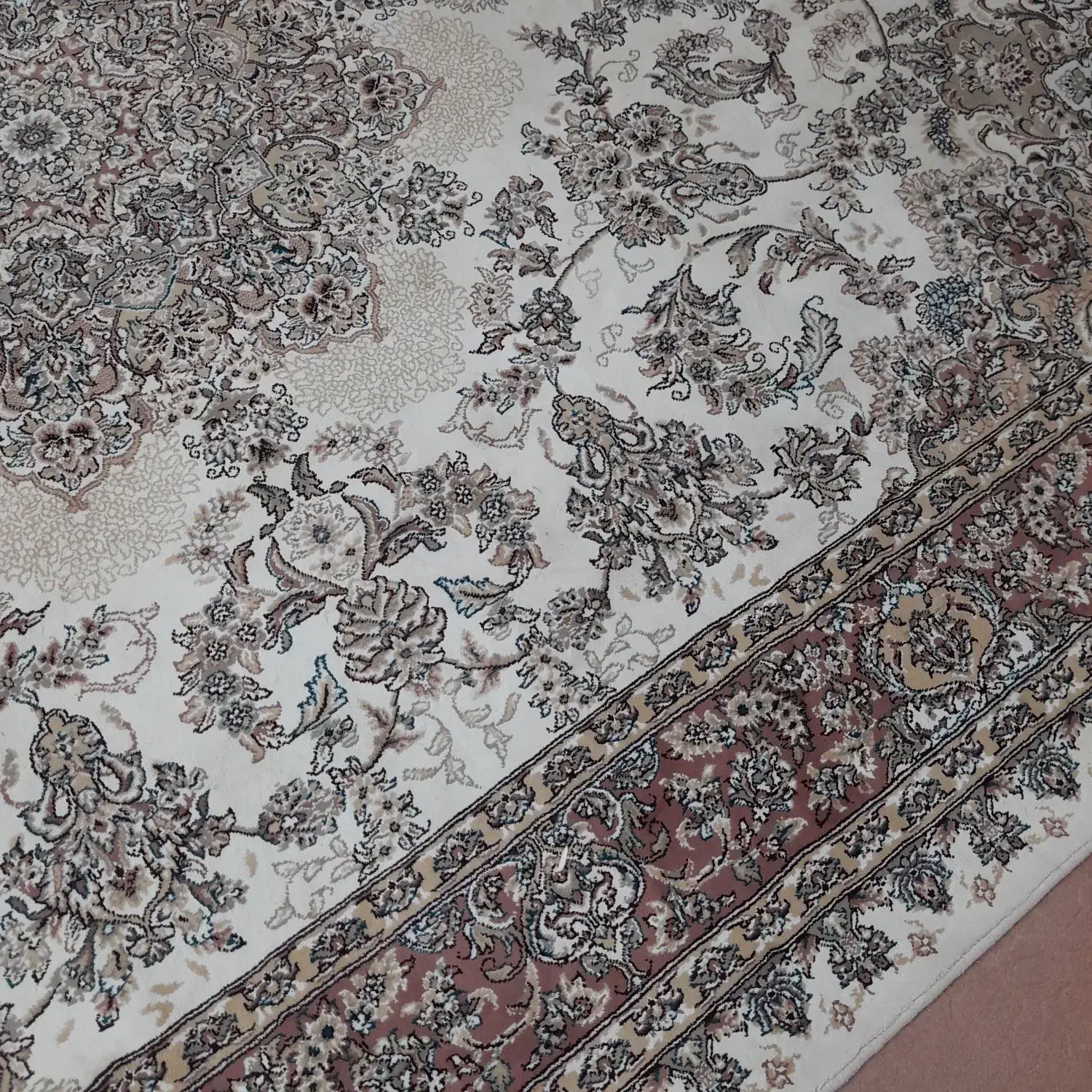 فرش ۹متری|فرش|رشت, رودباری|دیوار