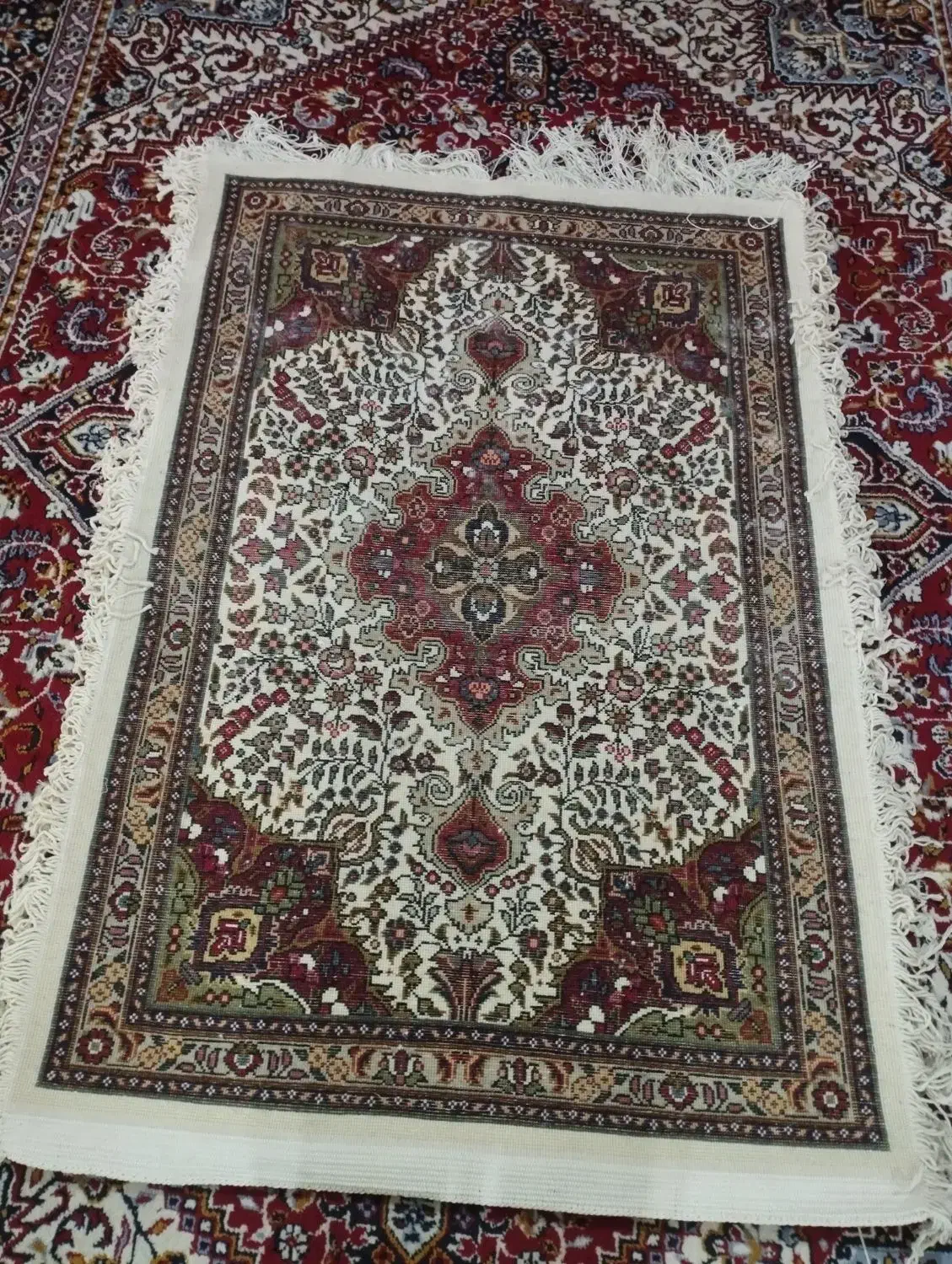 فرش زرنیم دستباف|فرش|مراغه, |دیوار