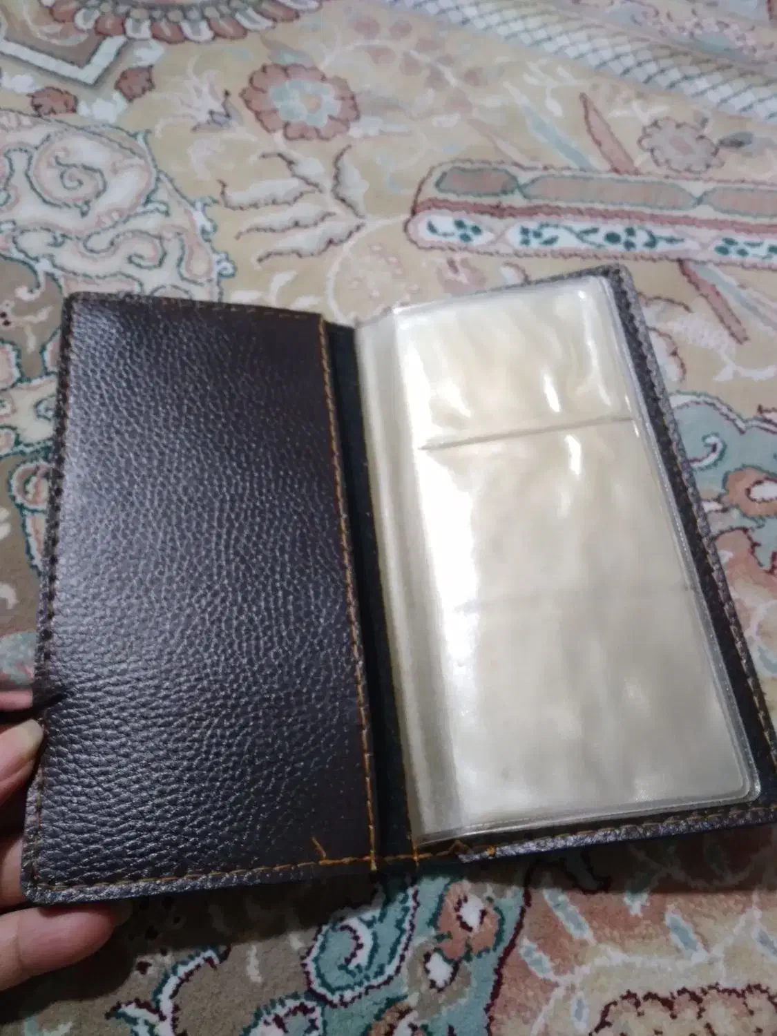 کفش مجلسی|کیف، کفش، کمربند|ششتمد, |دیوار