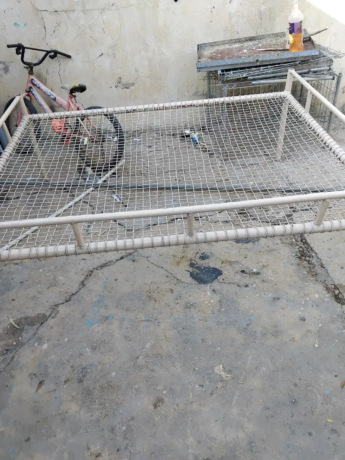 تخت سیمی|تخت و سرویس خواب|مسجد سلیمان, |دیوار