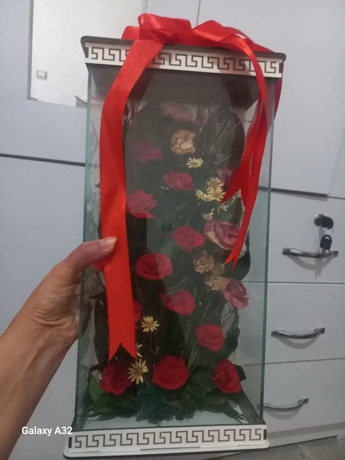 گل ودرختچه تزئینی کادویی|گل مصنوعی|شیراز, شهرک ترکان|دیوار