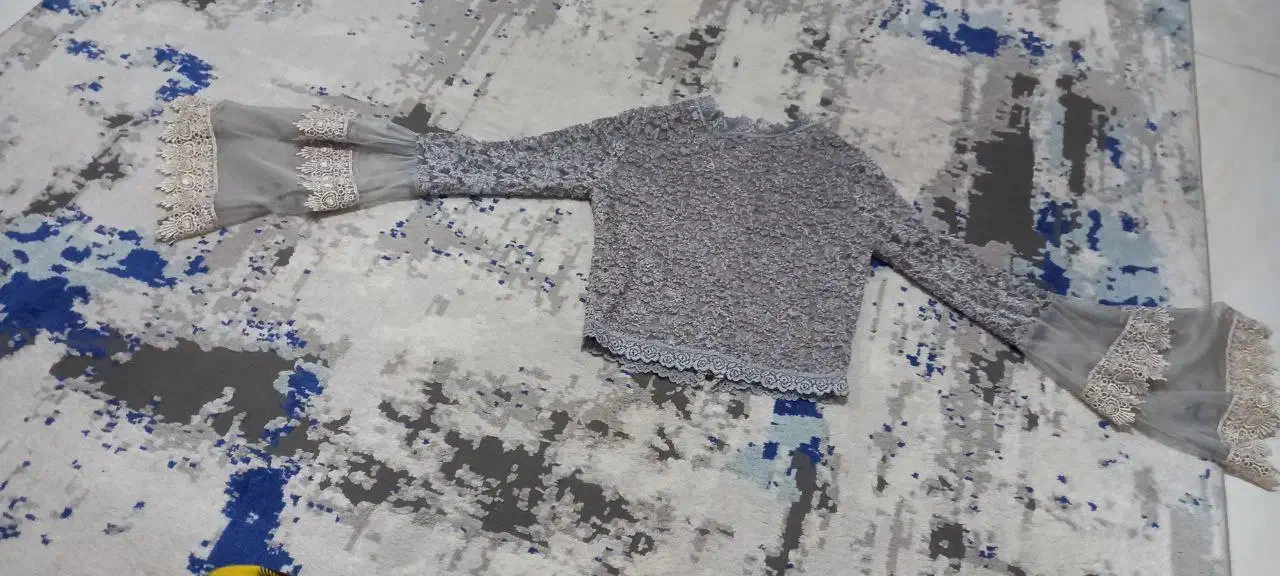 بولیز مجلسی|لباس|فردیس, فرامرزیه|دیوار