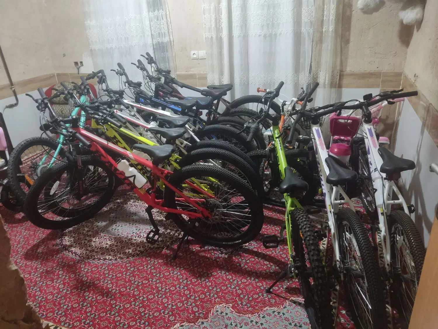 دوچرخه 13عدد|دوچرخه، اسکیت، اسکوتر|ششده و قره بلاغ, |دیوار