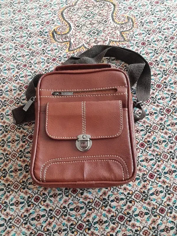 کیف دوشی|کیف، کفش، کمربند|ورامین, شهرک فجر|دیوار