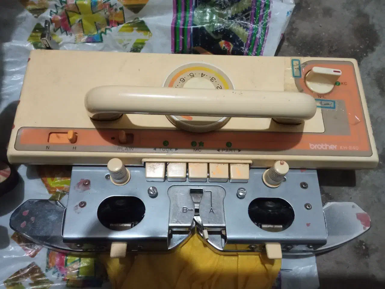 دستگاه بافندگی|لوازم خیاطی و بافتنی|قوچان, |دیوار