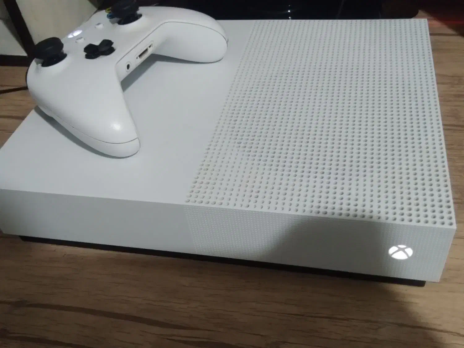xbox one s یک ترابایت درحدنو|کنسول، بازی ویدئویی و آنلاین|کرمانشاه, |دیوار