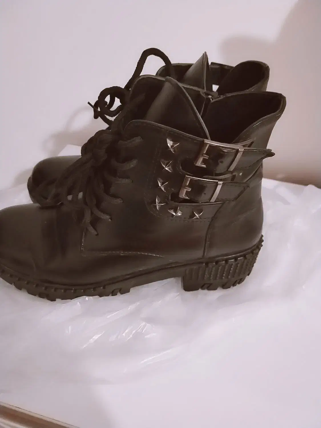 پوتین سایز 37سالم وتمیز|کیف، کفش، کمربند|گرگان, |دیوار